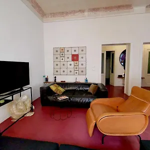 Casa Rossa Bari